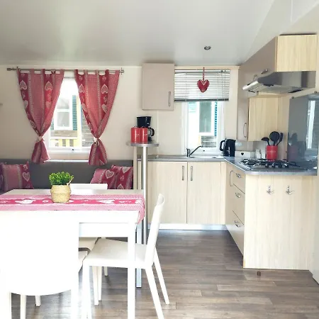 Mobil-home Confort Climatise 6 Personnes Proche Europa Park, Route Des Vins, Alsace Camping *